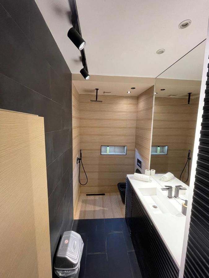 City Center Apartament, Pazari Ri ติรานา ภายนอก รูปภาพ
