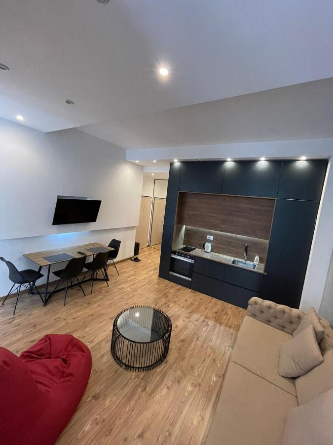 City Center Apartament, Pazari Ri ติรานา ภายนอก รูปภาพ